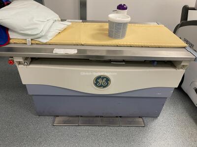 GE Proteus X-ray Bucky with original Tube, Including Patient Table, Wall Stand, X-ray Overhead Bucky and Tube, Generator, X-Ray Console and Ceiling Rails. Fully functional when Removed, Fully OEM Maintained, System has been Professionally De-Installed. *Q - 11