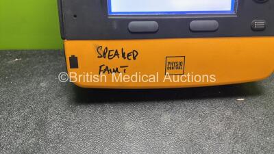 Physio Control Lifepak 1000 Defibrillator (Powers Up with Faulty Speaker when Tested with Stock Battery-Battery Not Included) *SN 40681471* - 2