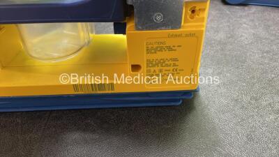 4 x Laerdal LSU Suction Units with 4 x Cups and Lids (All Power Up) - 3