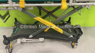 Ferno Pegasus Ambulance Stretcher with Mattress (Hydraulics Tested Working) *S/N PEG2981 * - 4