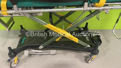 Ferno Pegasus Ambulance Stretcher with Mattress (Hydraulics Tested Working - Headrest Keeps Rising) *S/N PEG1439* - 4