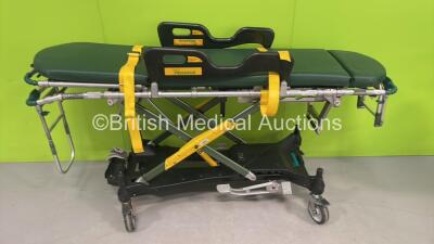 Ferno Pegasus Ambulance Stretcher with Mattress (Hydraulics Tested Working) *S/N PEG1482*