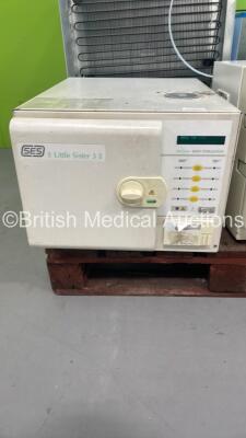 Eschmann SES Little Sister 3 Autoclave (Powers Up)