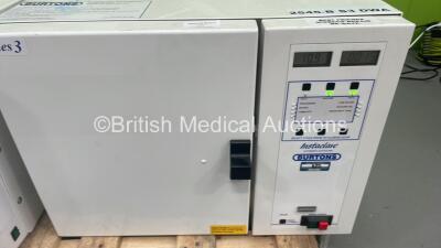 Burtons Series 3 Instaclave Automatic Autoclave (Powers Up) - 2