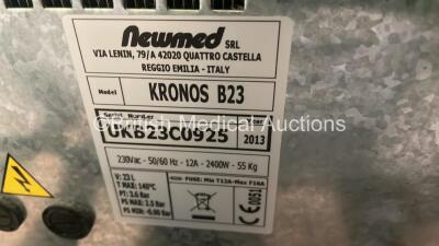 NewMed Kronos B Autoclave (Powers Up) - 4