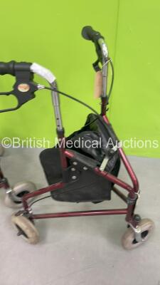 2 x Walking Aids on Wheels (1 x Brake Not Working) *1500051 / na* - 2