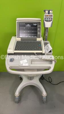 GE MAC 5500 ECG Machine on Stand with ECG Lead (Powers Up) *SCD08051507PA*