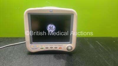 GE Dash 4000 Patient Monitor Including ECG, NBP, SpO2, CO2, BP1/3, BP2/4 and Temp/CO Options (Powers Up) *SN SD011030573SA*