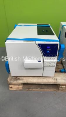 DRE SureVac 22L Vacuum Autoclave (Powers Up) *Mfd 2016*