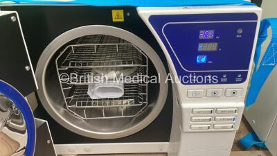 DRE SureVac 22L Vacuum Autoclave (Powers Up) *Mfd 2016* - 2