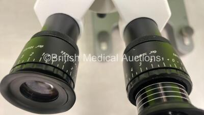 Leica Wild M650 Surgical Microscope with Binoculars, 2 x 10x/21 Eyepieces and f=250mm Lens on Stand (Powers Up) *105933* - 3