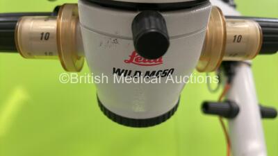 Leica Wild M650 Surgical Microscope with Binoculars, 2 x 10x/21 Eyepieces and f=250mm Lens on Stand (Powers Up) *105933* - 4