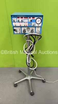 SLE 2000 Infant Ventilator - Running Hours 8487 on Stand with Hose (Powers Up)