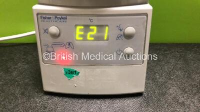 Fisher & Paykel MR850AEK Respiratory Humidifier Unit (Powers Up with Error) *SN 050202001566* - 2