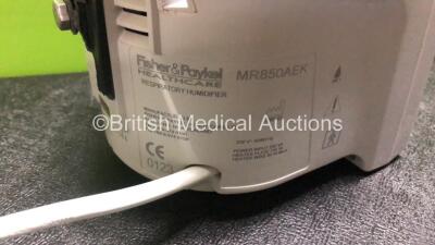 Fisher & Paykel MR850AEK Respiratory Humidifier Unit (Powers Up with Error) *SN 050202001566* - 3