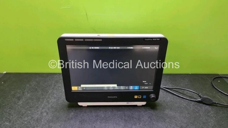 Philips IntelliVue MX700 Bedside Monitor Version M.04.01 *Mfd 2019* (Powers Up Light Scratch on Screen and Damage to Casing - See Photo) *SN DE58558549*