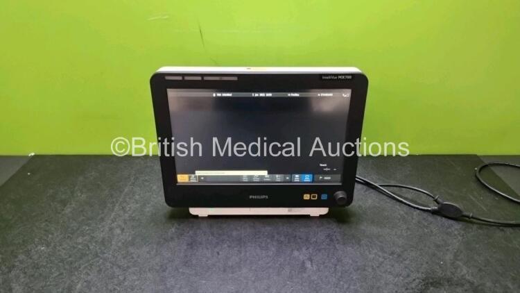 Philips IntelliVue MX700 Bedside Monitor Version M.04.01-8 *Mfd 2019* (Powers Up Light Scratch on Screen - See Photo) *SN DE58558589*