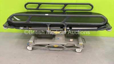 Anetic Aid QA3 Hydraulic Patient Trolley with Mattress (Hydraulics Tested Working) *