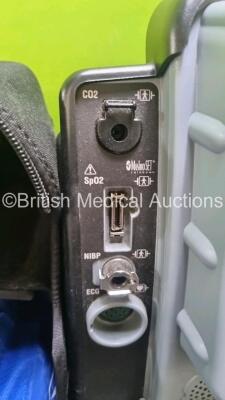 Medtronic Physio Control Lifepak 15 12-Lead Defibrillator / Monitor *Mfd - 2015* Ref 99577-001388, P/N V15-5-00001 with Pacer, CO2, SPO2, NIBP, ECG, Auxiliary Power and Printer Options, 1 x 6 Lead ECG Lead, 1 x 4 Lead ECG Lead, 2 x NIBP Hose and Cuff, 1 x - 4