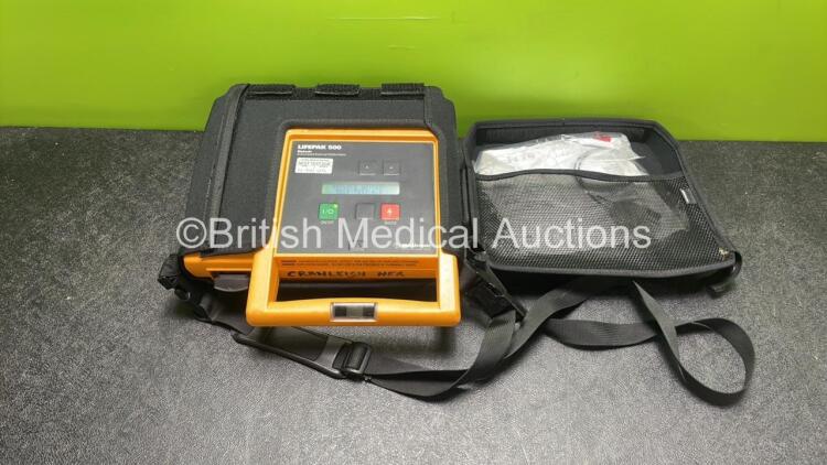 Medtronic Lifepak 500 Biphasic Automated External Defibrillator (Powers Up)