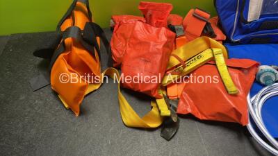 Mixed Lot Including 1 x Carry Bag, 1 x N20 Hose with Valve, 1 x Leg Splint and 5 x Straps - 3