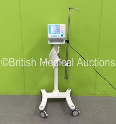 Acutronic Medical Systems Fabian Therapy Ventilator *Mfd - 07/2012* Software Revision - 1.0 on Stand (Powers Up with Fault-See Photo) *SN 10-00179*