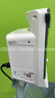 Mindray VS-900 Patient Monitor on Stand (Powers Up with Damage to Monitor and Stand-See Photos) *SN FV0C043557* *Mfd 2020* - 3