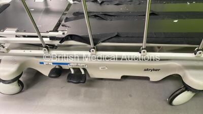 2 x Stryker Transport Patient Trolleys (Hydraulics Tested Working - Damaged - See Pictures) - 5