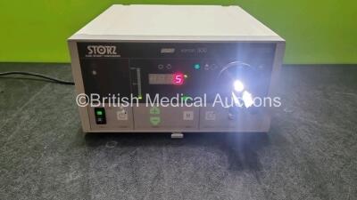 Karl Storz 20133120 Xenon 300 Light Source Unit (Powers Up) *SN HC0631158*