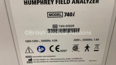 Zeiss Humphrey 740i Field Analyzer Rev 5.1.3 on Motorized Table (Powers Up) *S/N 740i-50928* **Mfd 2015** ***IR043*** - 6