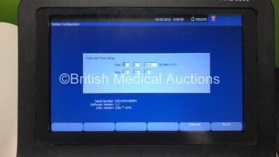 GE Healthcare Mac 2000 ECG Machine *Mfd 2014* (Powers Up with Damage to Casing - See Photos) *SN SJQ14341382PA* - 3