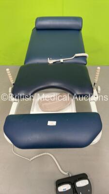 Beaumond Model BX4124-01 Gynaecological Electric Table with Foot Control (Powers Up) *SN 133764157* - 3