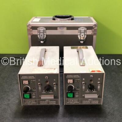 2 x Karl Storz 490 V Coldlight Fountain Units and 1 x Case (1 x Powers Up with Good Bulb, 1 x Draws Power)