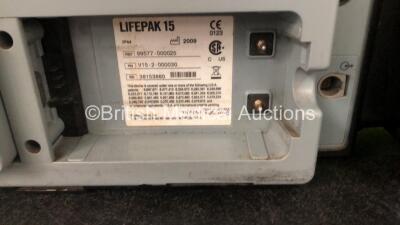 Medtronic Physio-Control Lifepak 15 12-Lead Monitor / Defibrillator *Mfd - 2009* Ref - 99577-000025 P/N - V15-2-000030 Software Version - 3207410-007 with Pacer, CO2, SPO2, NIBP, ECG and Printer Options, 4 and 6 Lead ECG Leads, NIBP Cuff and Hose, Paddle - 8