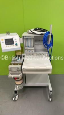 Datex-Ohmeda Aestiva/5 Anaesthesia Machine with Datex-Ohmeda 7100 Ventilator Software Version 1.4 with Tec 7 ISO Vaporiser, Tec 7 SEV Vaporiser, Bellows, Absorber and Hoses (Powers Up) *S/N ANVL00426*