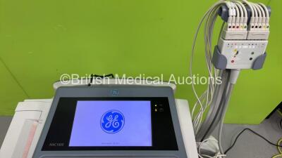 GE MAC 1600 ECG Machine on Stand with 10 Lead ECG Leads (Powers Up) *S/N 121032* - 2