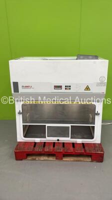 MAT BioMat-2 Class II Microbiological Safety Cabinet (Powers Up) *S/N 305669306*