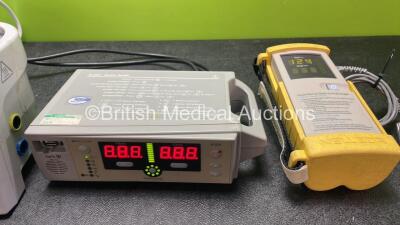 Mixed Lot Including 1 x Fisher & Paykel REF PT101UK Airvo 2 Humidifier, 1 x Fisher & Paykel REF MR850AEK Respiratory Humidifier Unit, 1 x Nellcor N-20 Handheld Pulse Oximeter with SpO2 Connection Lead, and 1 x Nellcor N-550 Pulse Oximeter (All Power Up) * - 3