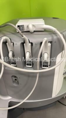 Siemens Acuson S2000 Ultrasound Scanner Model No 10041461 *S/N 200954* **Mfd 02/2009** with 4 x Transducers / Probes (2 x 14L5, EC9-4 and 4C1) (Powers Up - HDD REMOVED) - 4