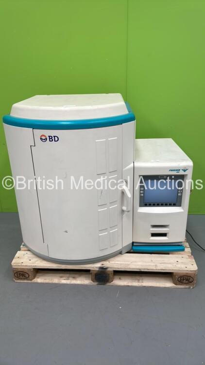 BD Phoenix 100 Automated Microbiology System (Powers Up)