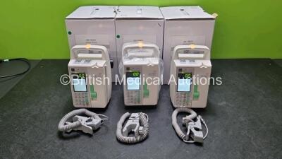 3 x Sino Medical SN-1800V Infusion Pumps *Mfd 2020* in Boxes (All Power Up) *SN 0496200519A04325 / 0496200525a05429 / 04962005119a04322*