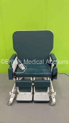 Shuttle Patient Positioning System Chair with Controller (Powers Up)