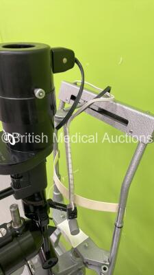 Haag Streit Bern SL900 Slit Lamp with Binoculars, 2 x 10x Eyepieces, 2 x 16x Eyepieces and Chin Rest on Hydraulic Table (No Power - 1 x Wheel Missing from Table) *90040748* - 10