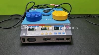 Valleylab Force FX-8C Electrosurgical / Diathermy Unit with 2 x Footswitches (Powers Up) *SN F3H28453A*