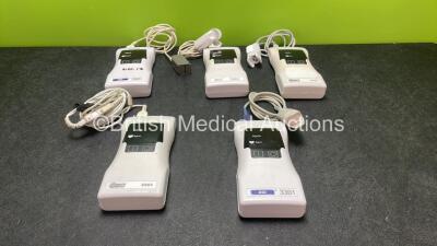 5 x BCI 3301 Pulse Oximeters with 5 x SpO2 Finger Sensors (All Untested Due to Missing Batteries)