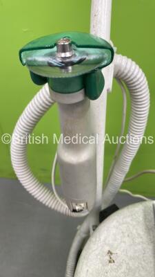 de Soutter Medical Clean Cast System with Hose and Handpiece (Powers Up) - 2