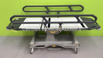 Anetic Aid QA3 Hydraulic Patient Couch (Hydraulics Tested Working)