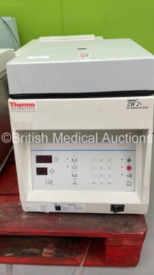 Thermo Scientific Sorvall CW2+ Cell Washing Centrifuge (Powers Up)