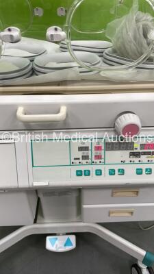 Atom V-2100G Infant Incubator with Mattress (Powers Up) - 7