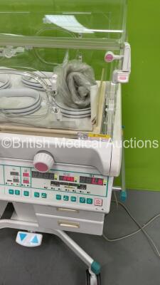 Atom V-2100G Infant Incubator with Mattress (Powers Up) - 8